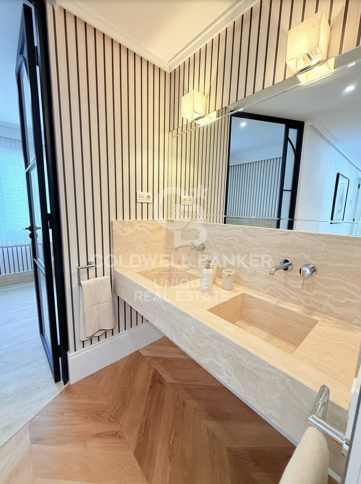 Penthouse rénové avec terrasse à Castellana, Madrid