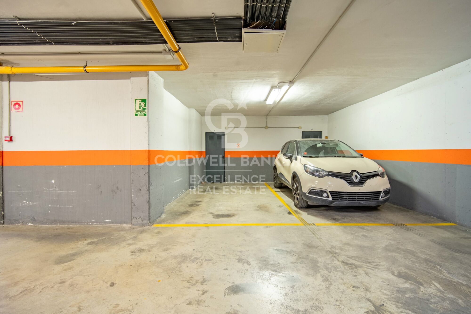 Luminoso Piso de 142 m2 con 4 dormitorios, Garaje y Trastero en Albors, Valencia