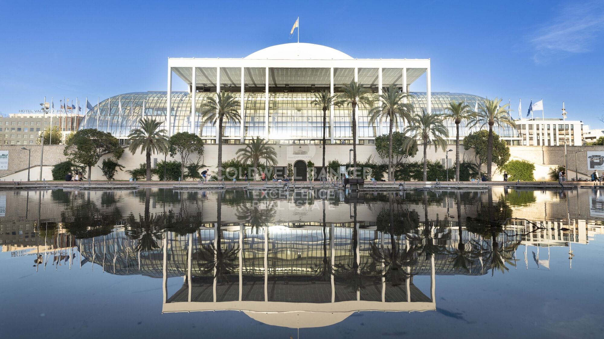 Luminoso Piso de 142 m2 con 4 dormitorios, Garaje y Trastero en Albors, Valencia