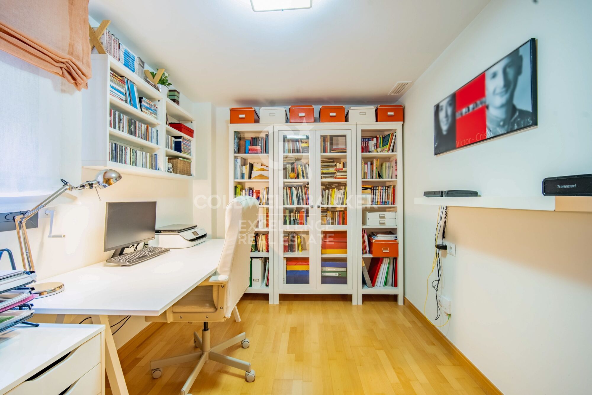 Helle 142 m² große Wohnung mit 4 Schlafzimmern, Garage und Abstellraum in Albors, Valencia