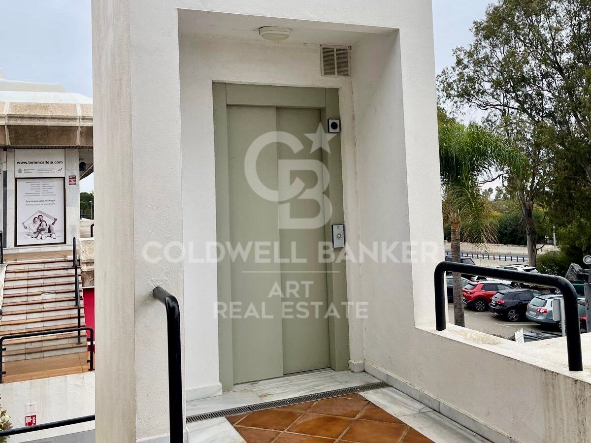 Local commercial à vendre à Guadalmina Alta, Marbella