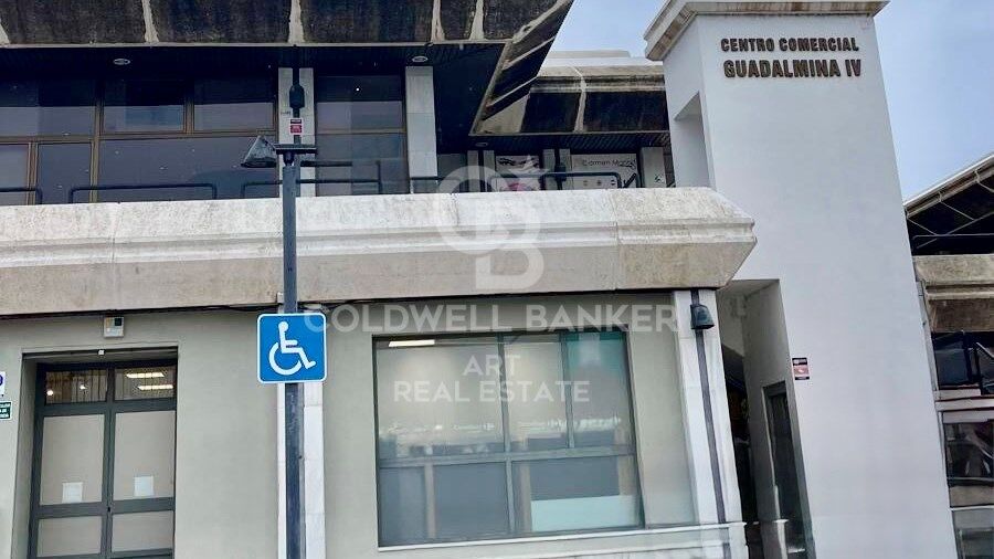 Geschäftsräume zum Verkauf in Guadalmina Alta, Marbella