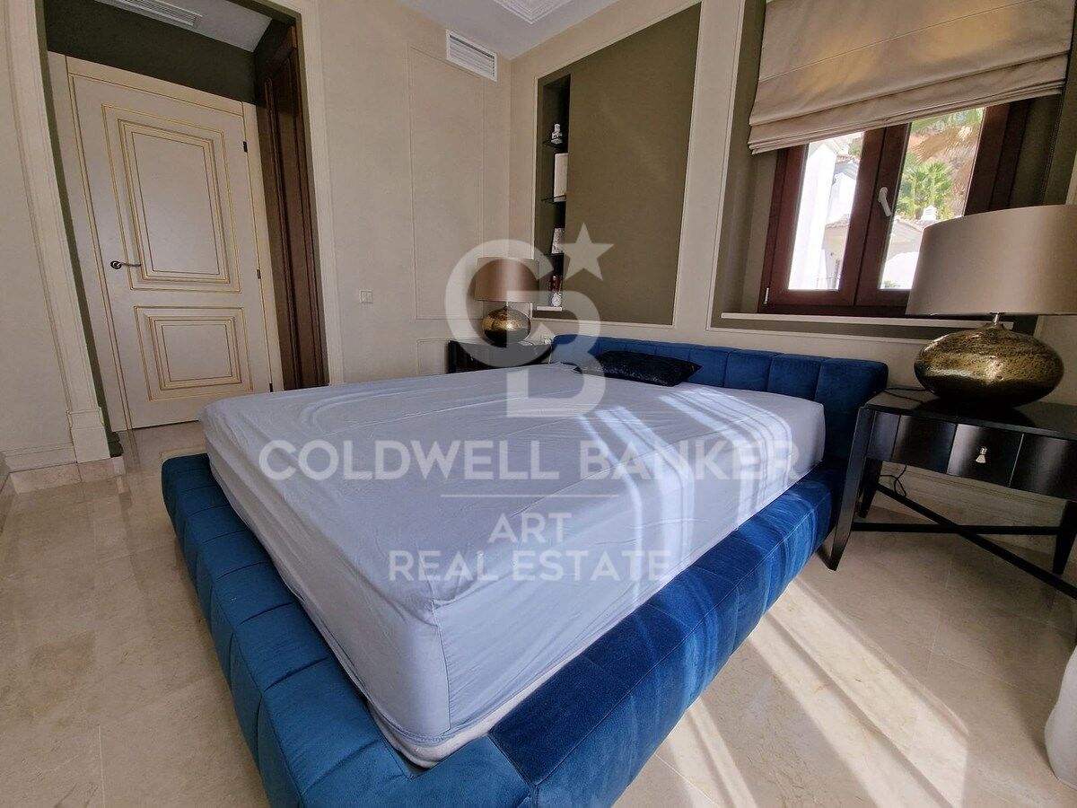 Increíble villa en el exclusivo Benahavís Country Club, con vistas al mar y la montaña