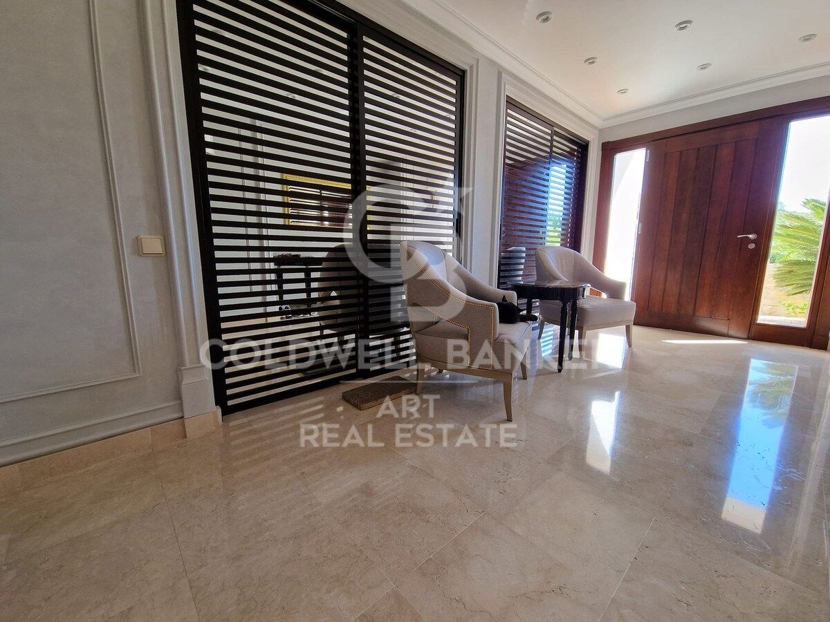 Increíble villa en el exclusivo Benahavís Country Club, con vistas al mar y la montaña