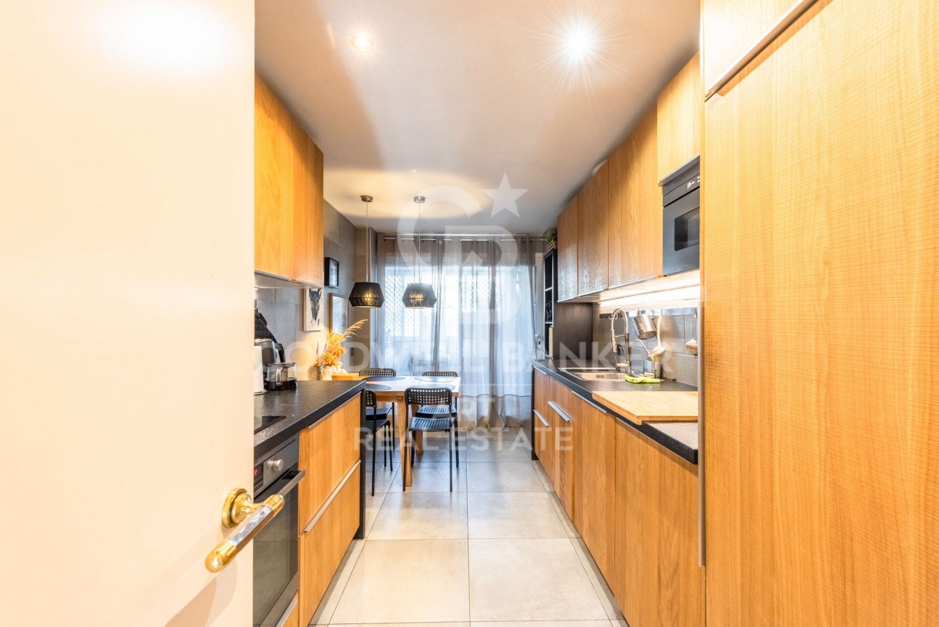 Magnifique appartement dans le centre de Marbella, à seulement 50 mètres de la plage