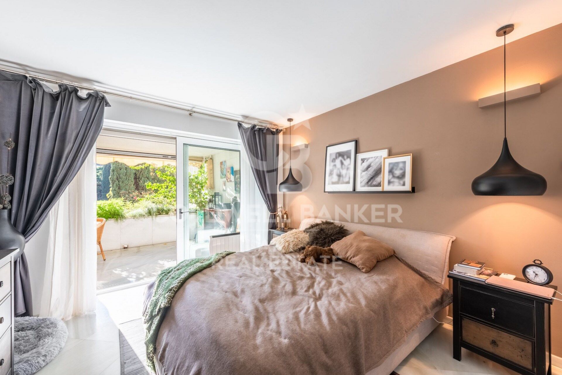 Magnifique appartement dans le centre de Marbella, à seulement 50 mètres de la plage