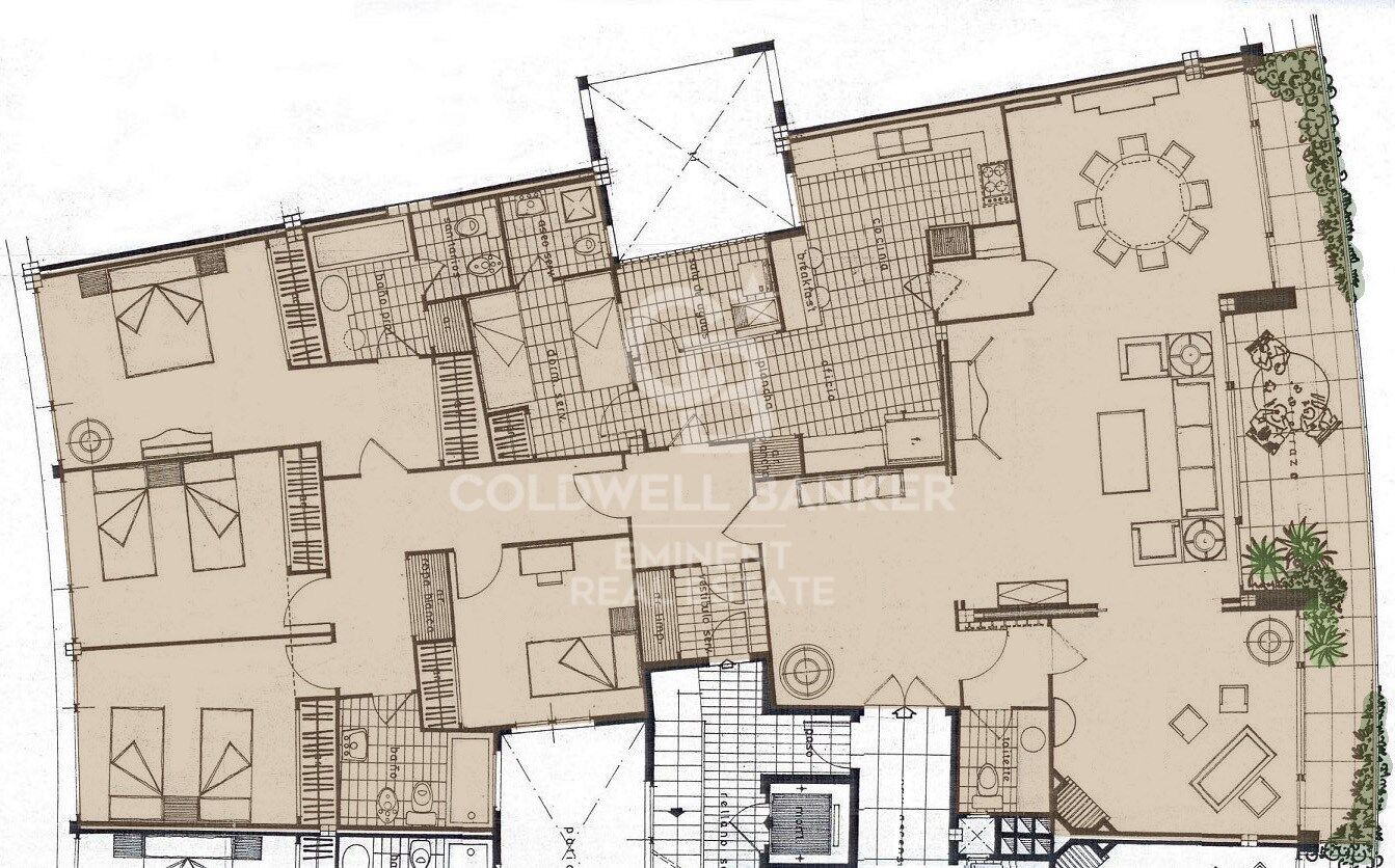 Appartement de luxe exclusif à louer dans la zone haute de Barcelone avec terrasse, vues et parking