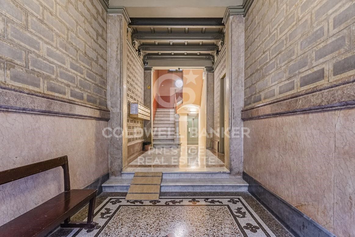 Appartement moderniste avec terrasse orientée sud-ouest