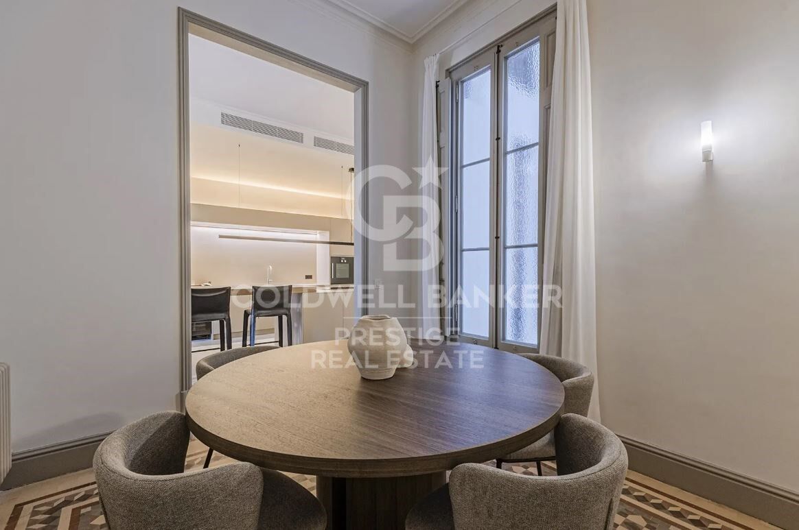 Appartement moderniste avec terrasse orientée sud-ouest