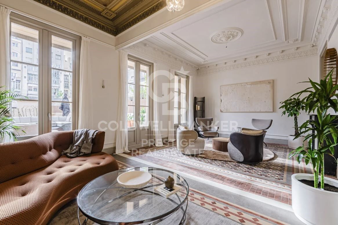 Appartement moderniste avec terrasse orientée sud-ouest