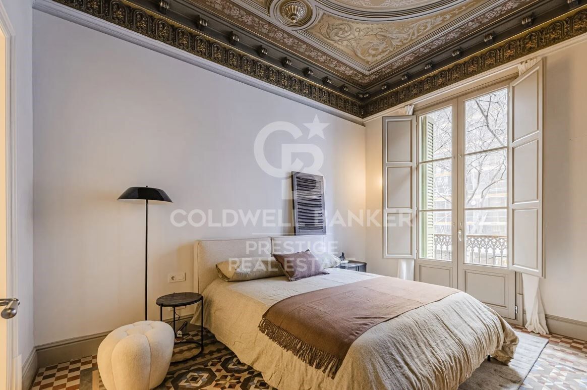 Appartement moderniste avec terrasse orientée sud-ouest