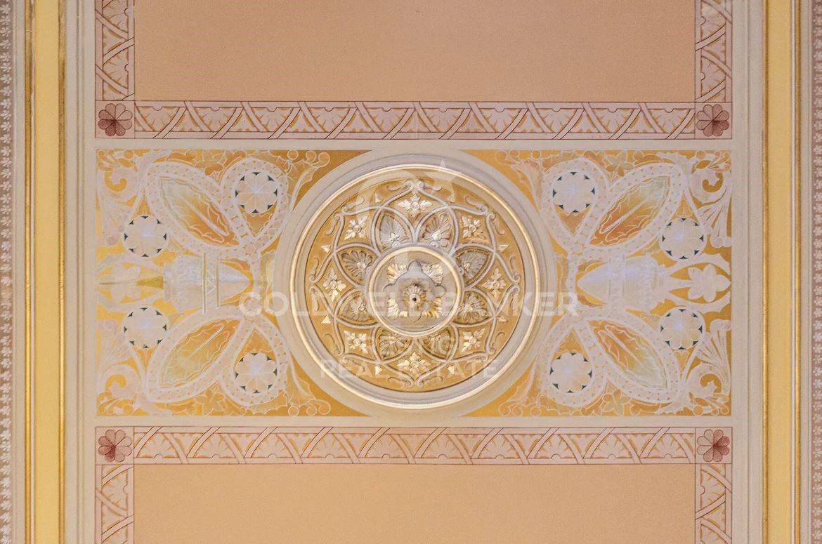 Modernistische Wohnung mit nach Südwesten ausgerichteter Terrasse