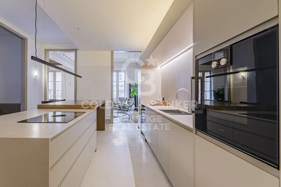 Modernistische Wohnung mit nach Südwesten ausgerichteter Terrasse