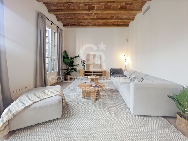 Renovated apartment for sale near Enric Granados Street