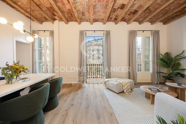 Renovated apartment for sale near Enric Granados Street
