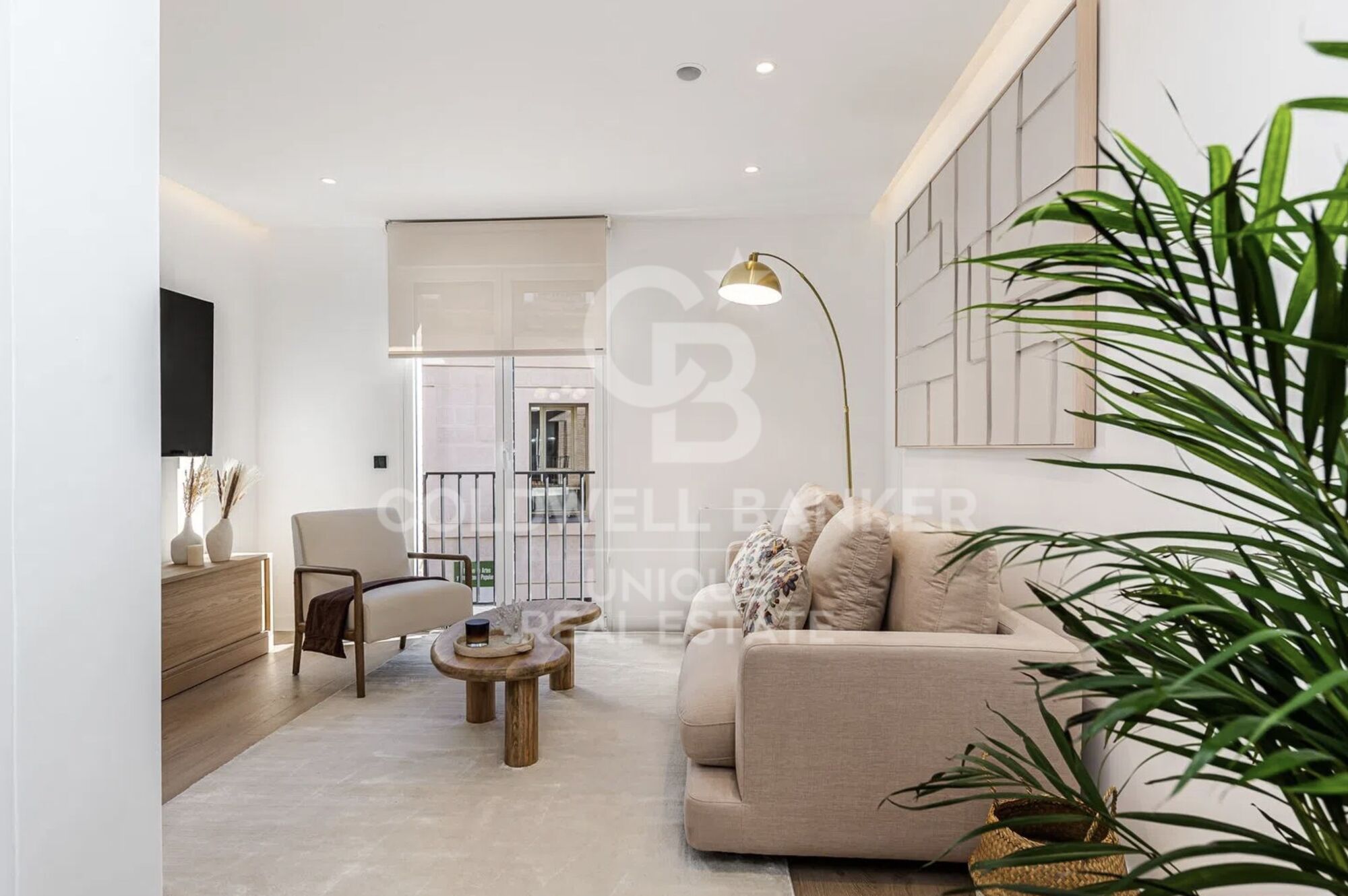 Appartement extérieur rénové au centre de Madrid