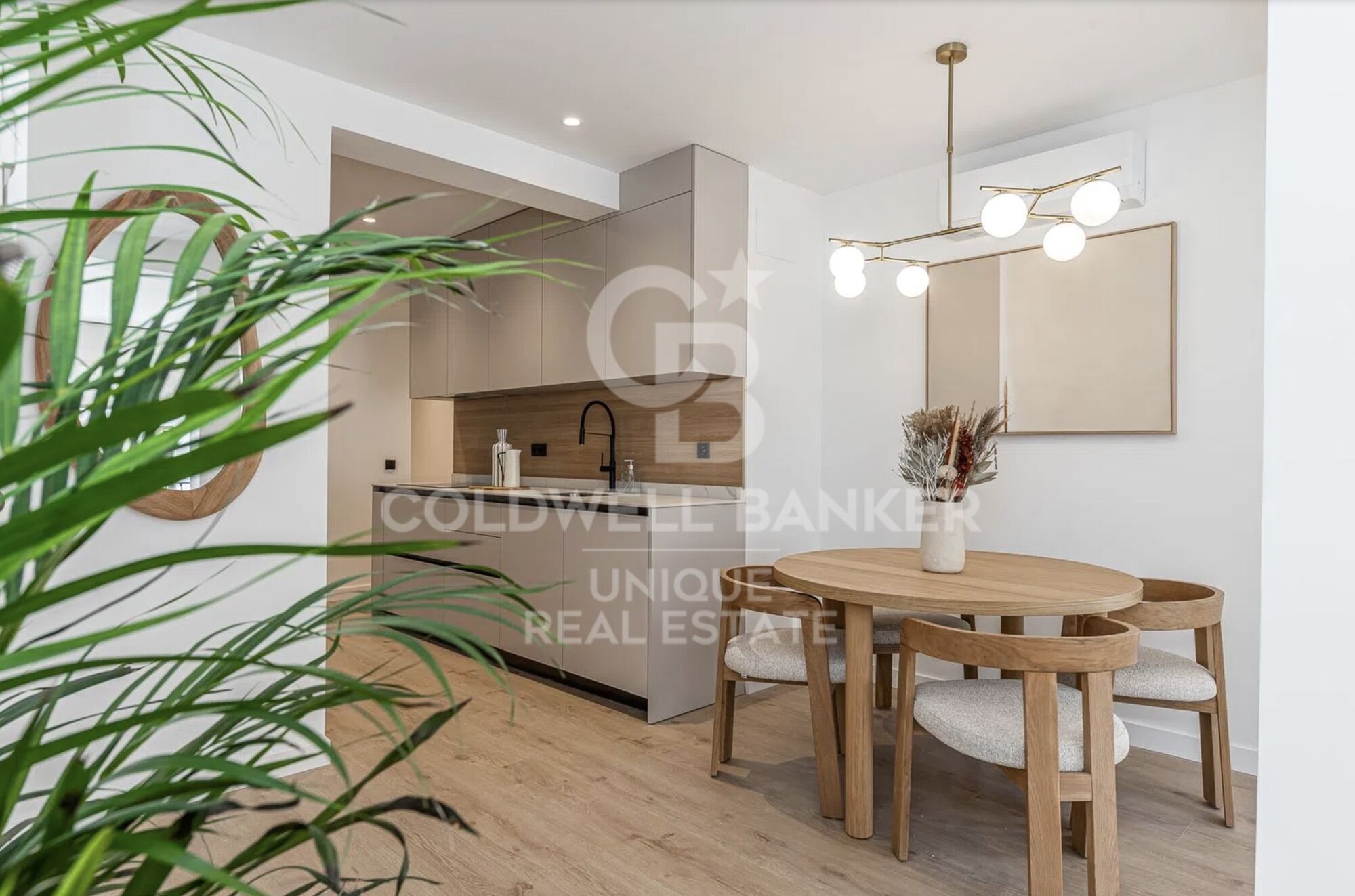Appartement extérieur rénové au centre de Madrid