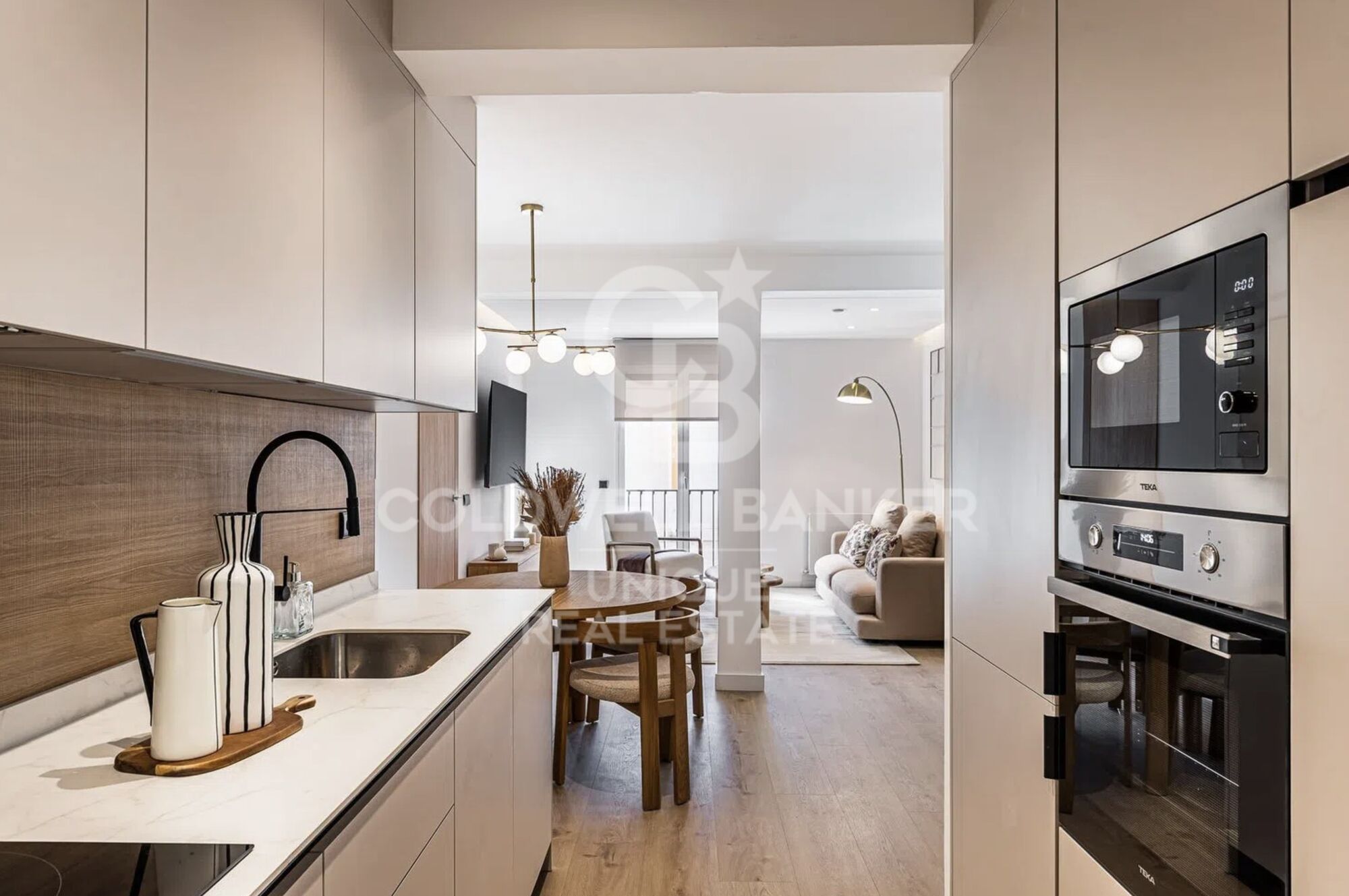 Appartement extérieur rénové au centre de Madrid