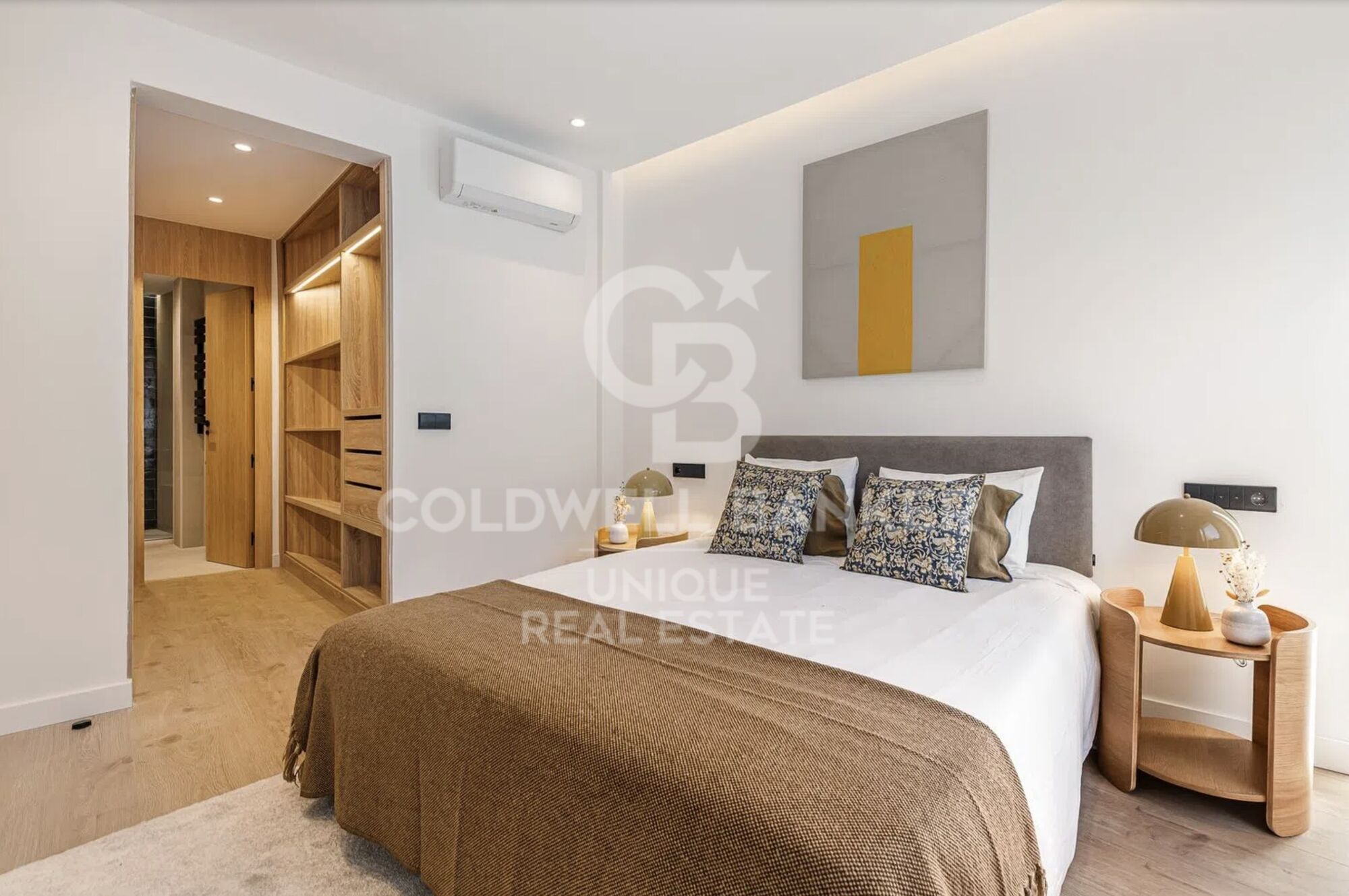 Appartement extérieur rénové au centre de Madrid