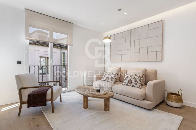 Appartement extérieur rénové au centre de Madrid