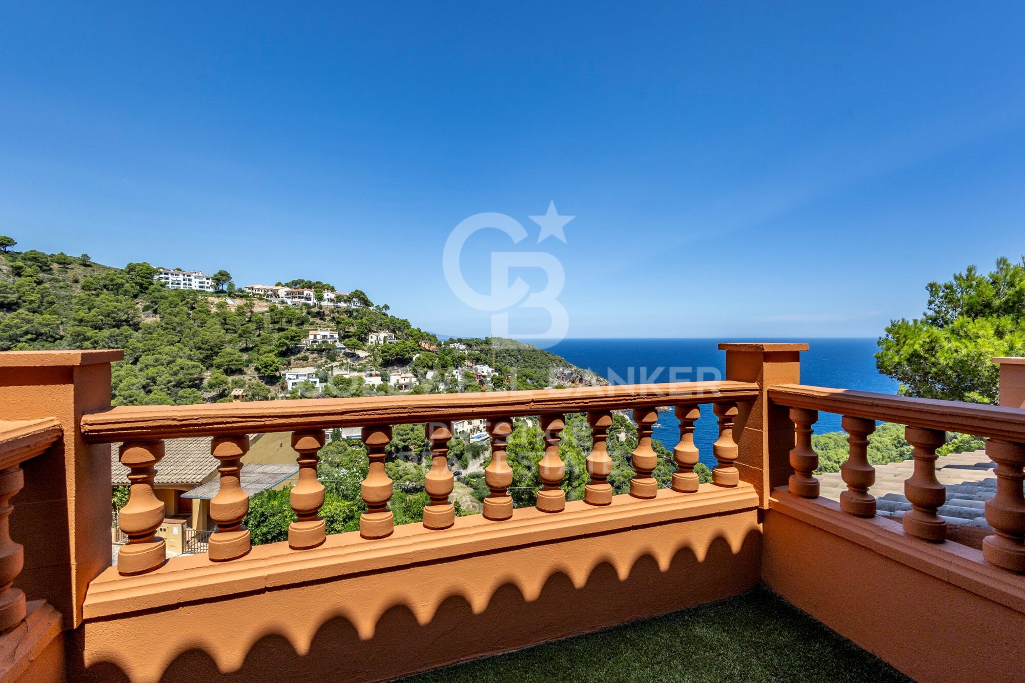 Chalet con vistas al mar y zona comunitaria Begur