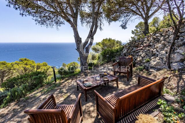 Townhouse with spectacular sea views in Cap de Begur