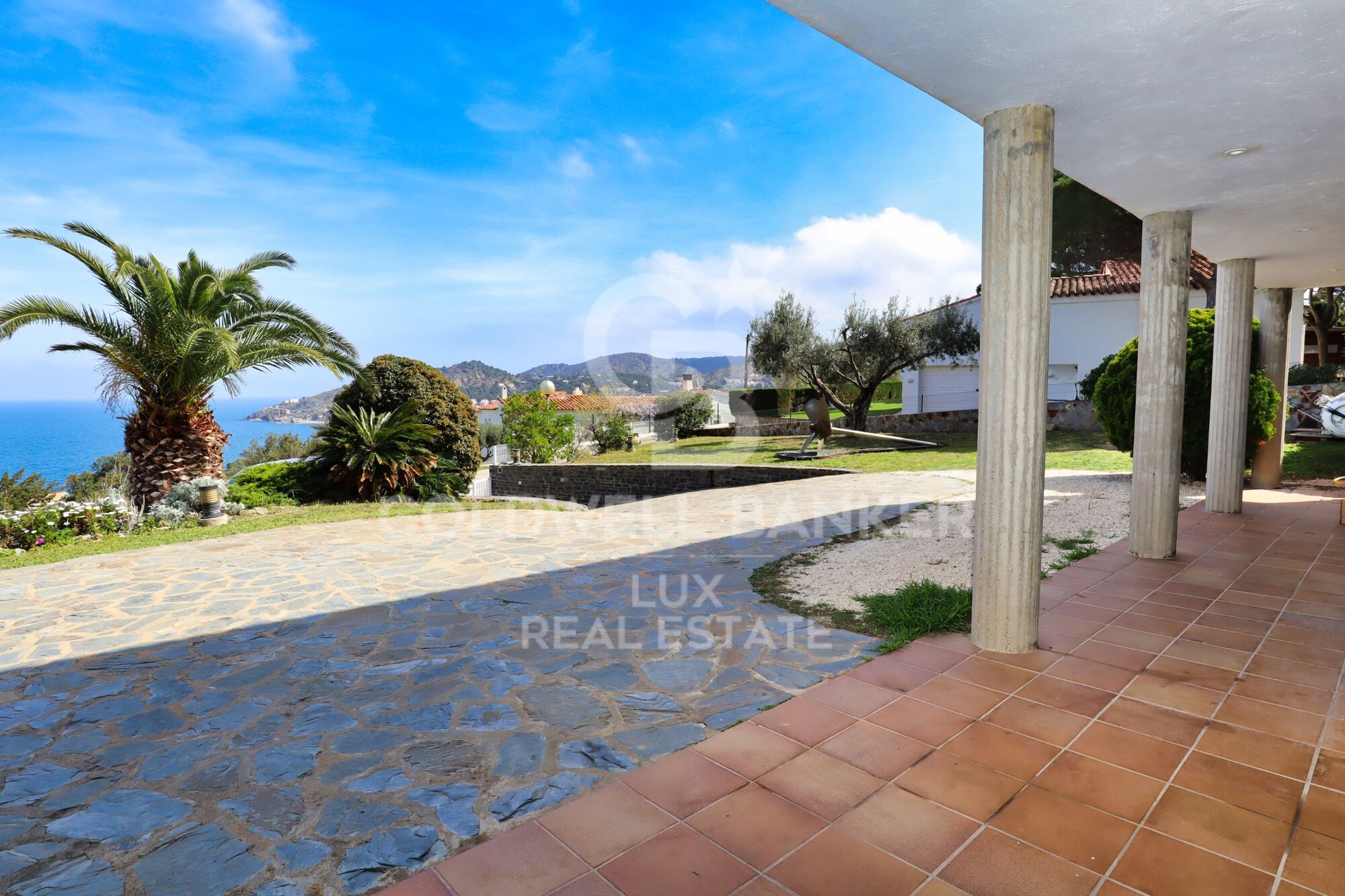 Exceptional villa with panoramic sea view and swimming pool in Port de la Selva