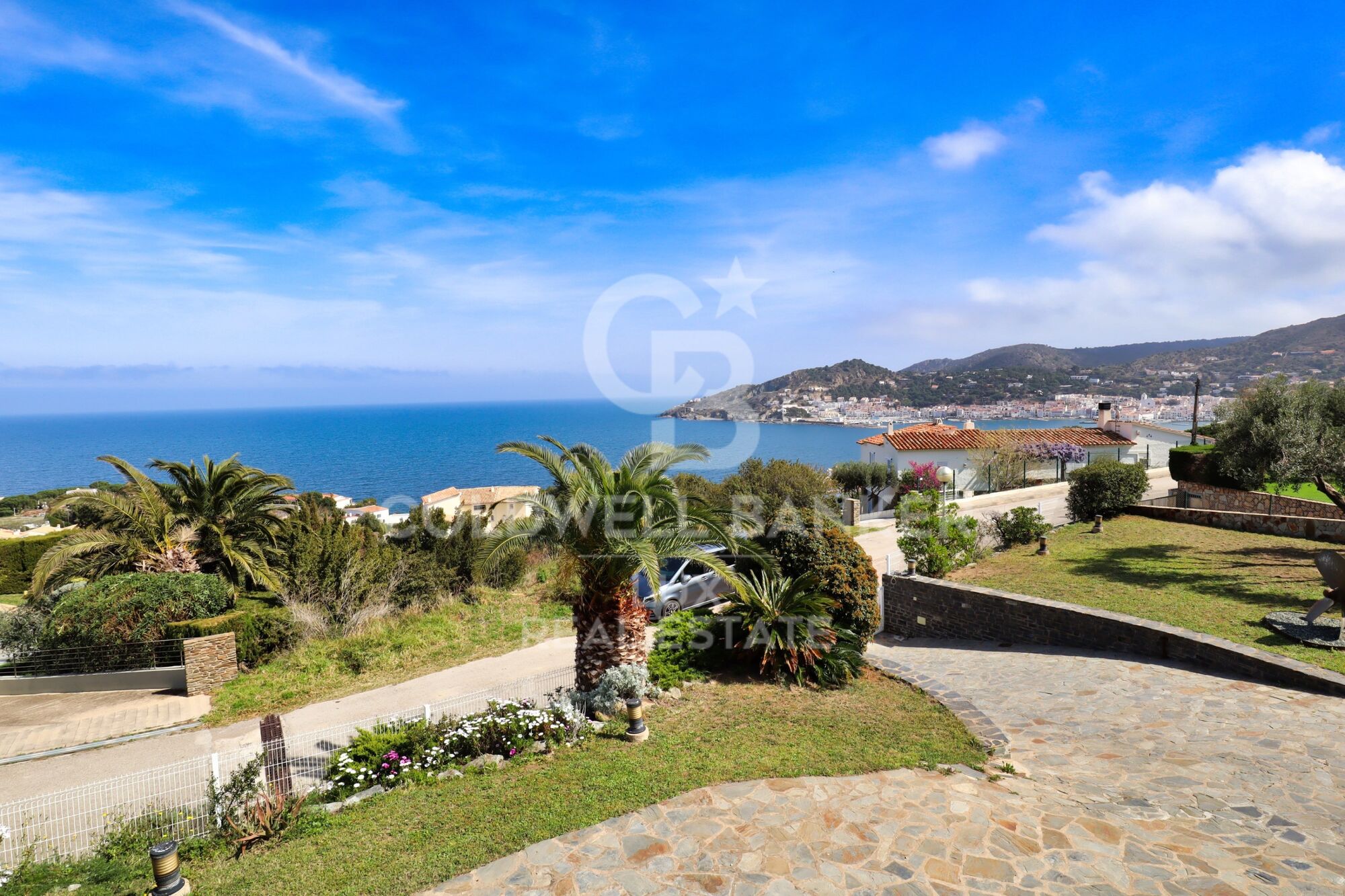 Villa d'exception avec vue panoramique sur la mer et piscine à Port de la Selva