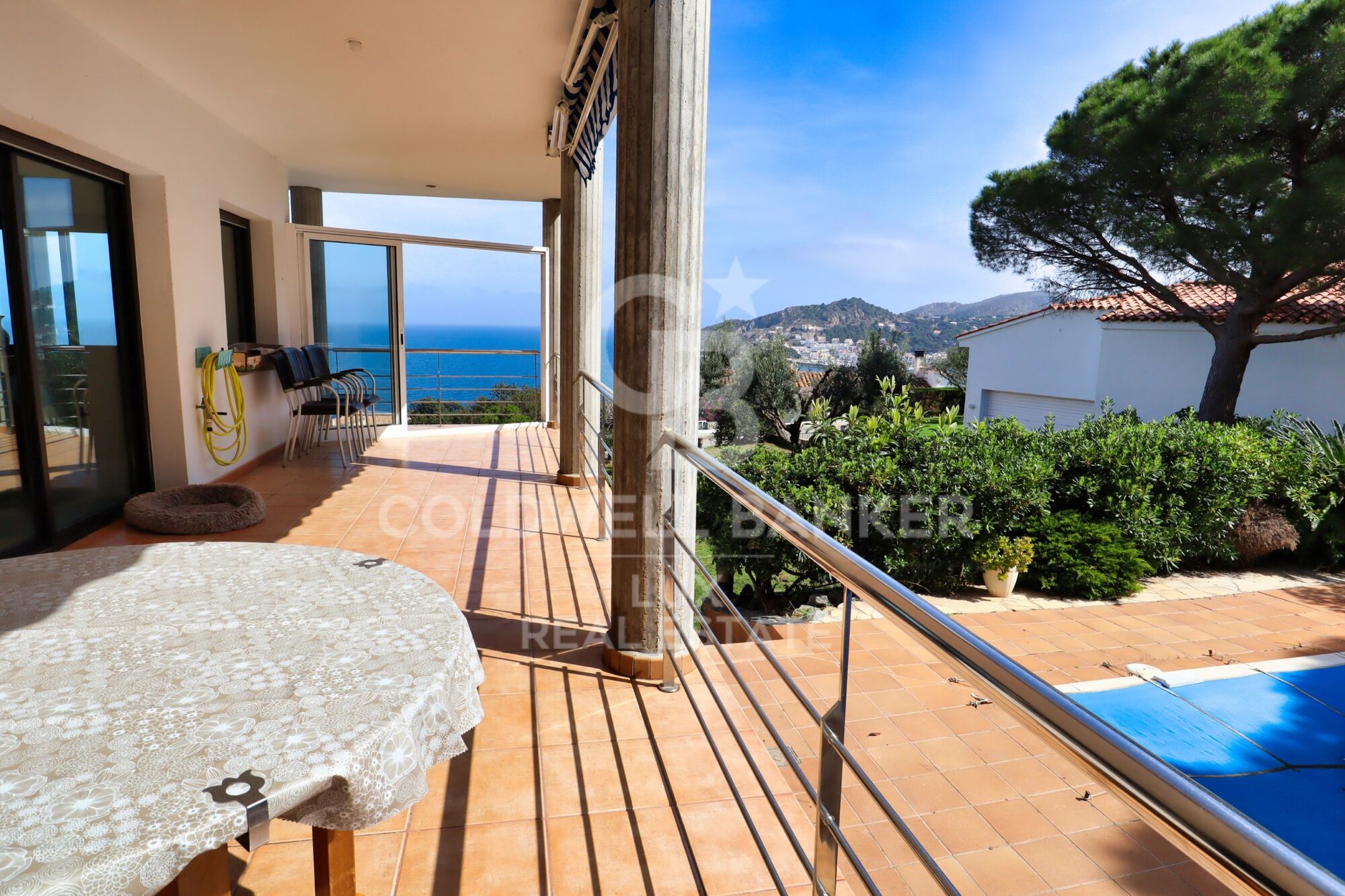 Exceptional villa with panoramic sea view and swimming pool in Port de la Selva