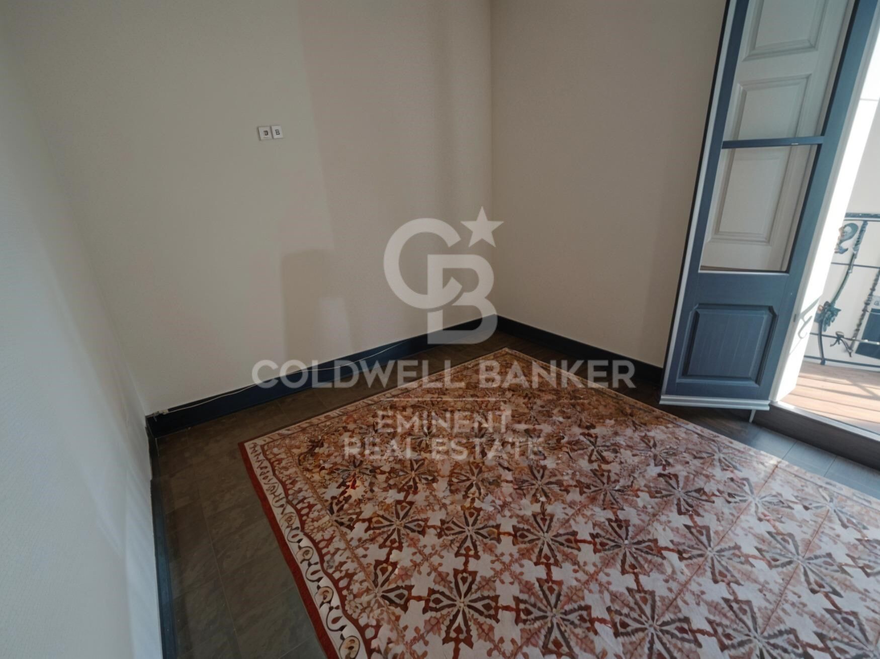 Flat 2 Bedrooms Sale Barcelona