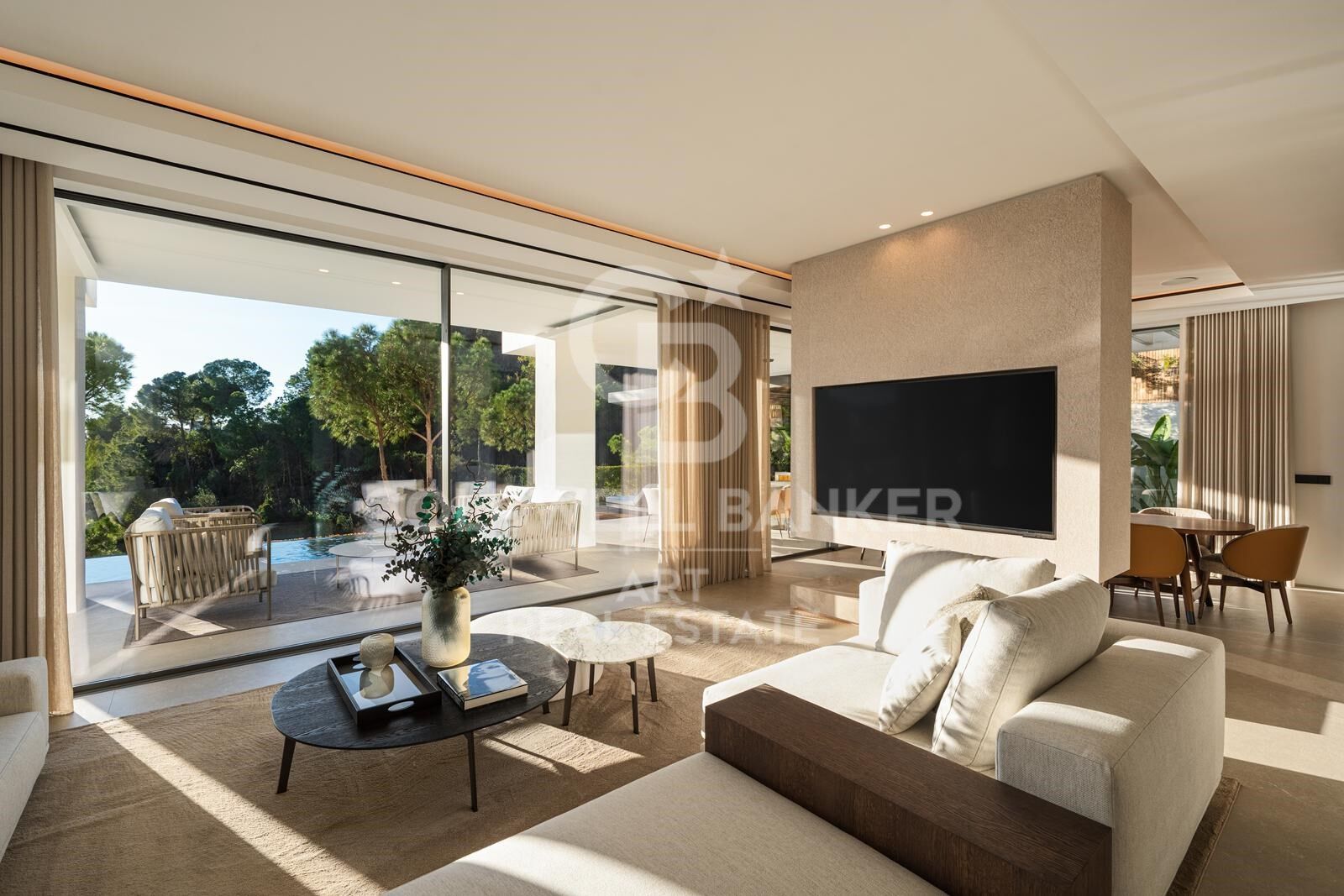 Espectacular villa en primera línea de golf en La Quinta, Benahavís