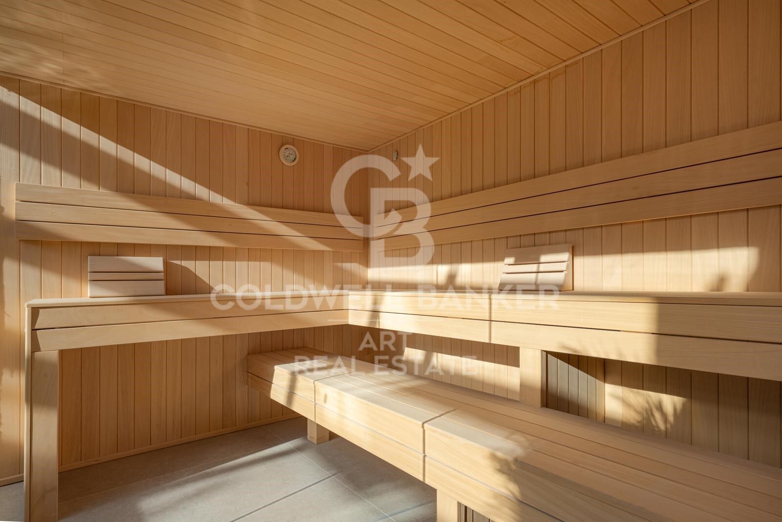 Espectacular villa en primera línea de golf en La Quinta, Benahavís