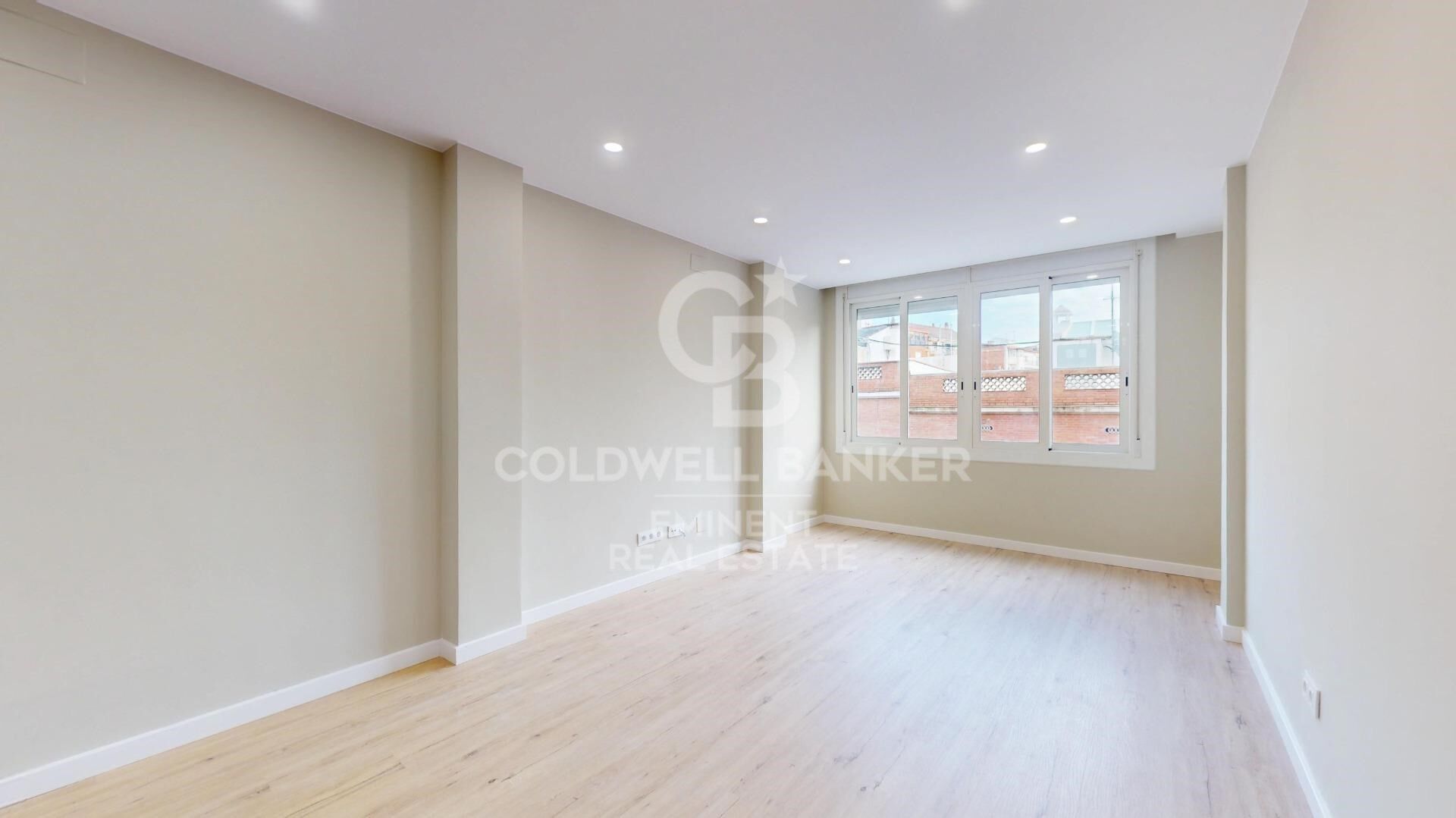 Piso completamente reformado a nuevo en Sants-Badal