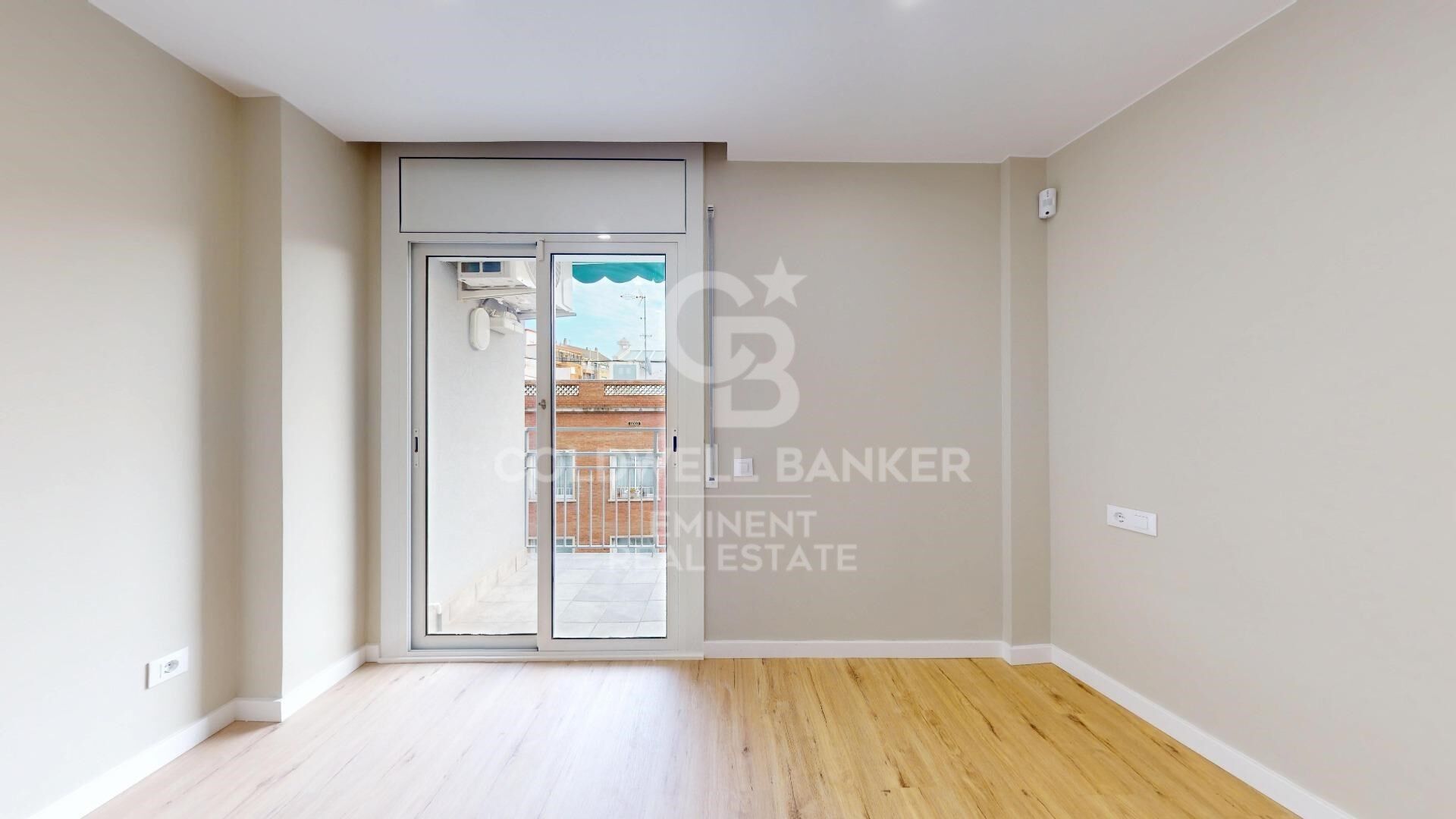 Piso completamente reformado a nuevo en Sants-Badal