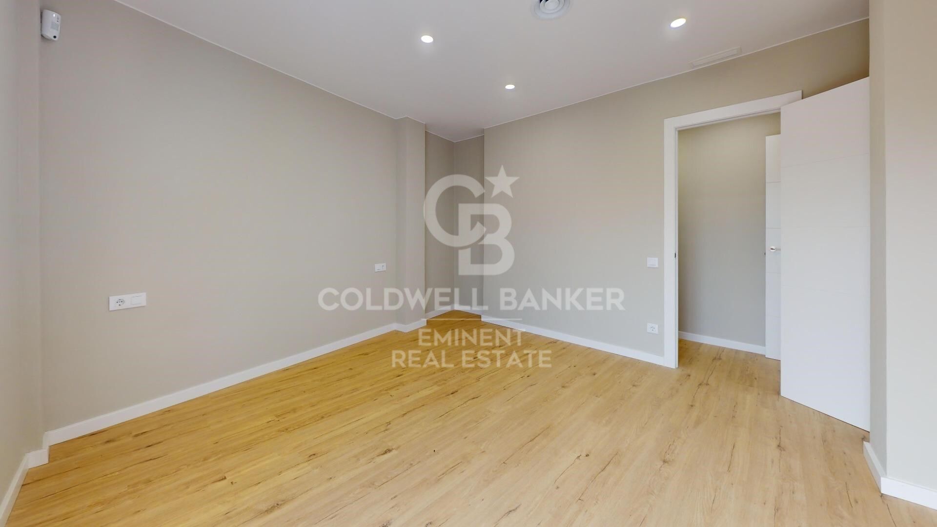 Piso completamente reformado a nuevo en Sants-Badal