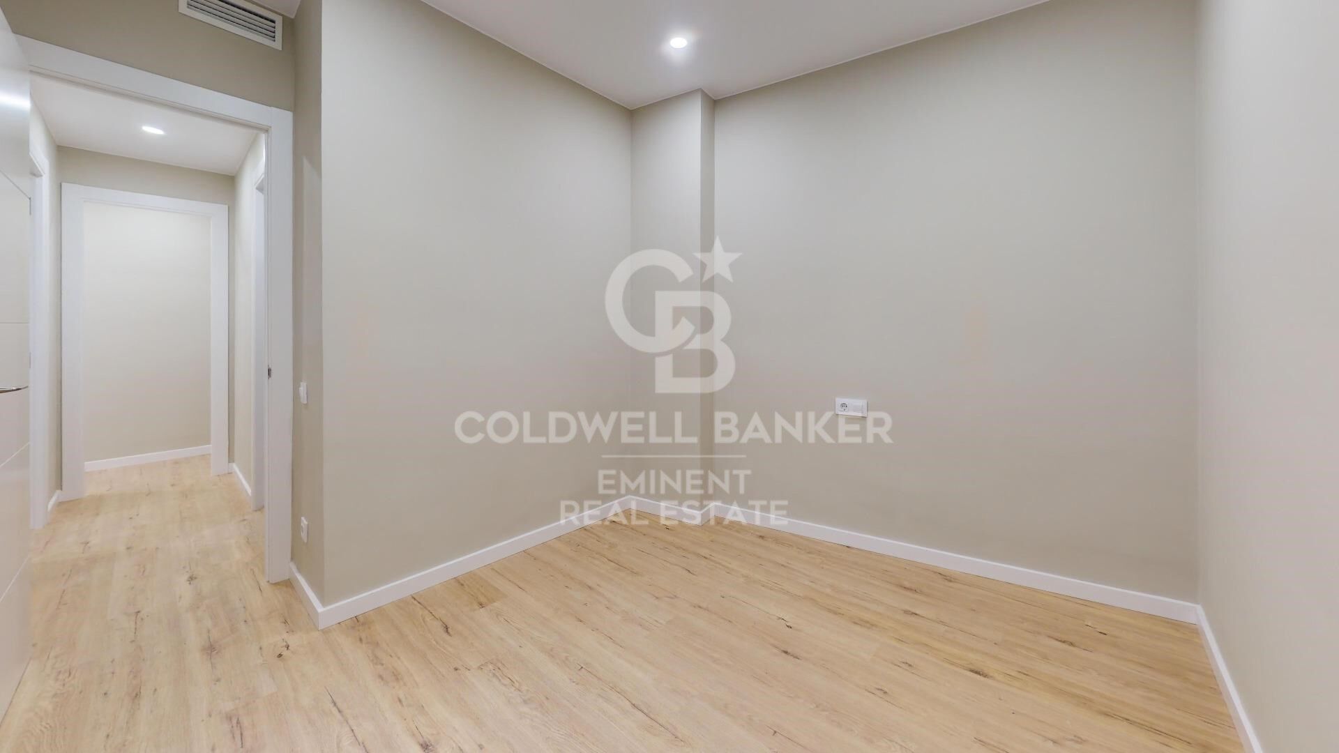 Piso completamente reformado a nuevo en Sants-Badal