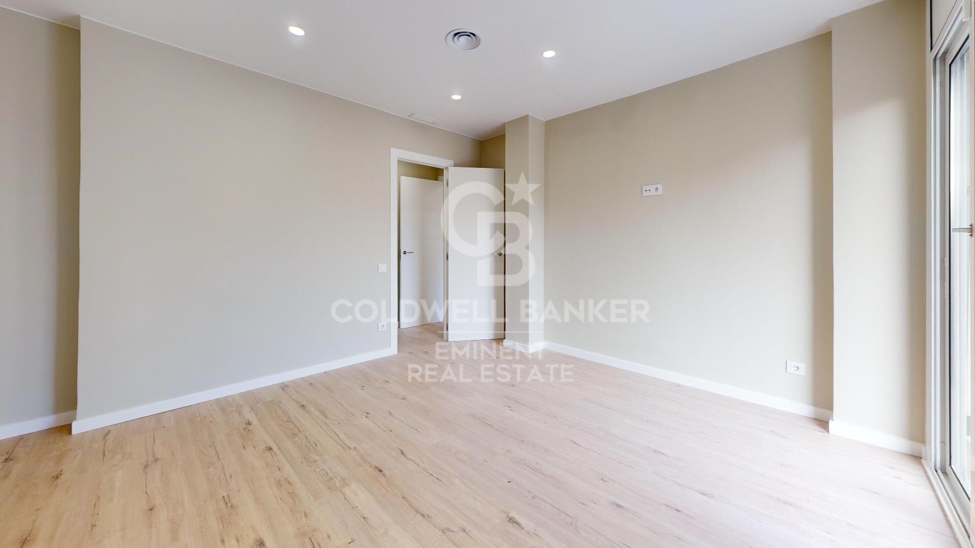 Piso completamente reformado a nuevo en Sants-Badal