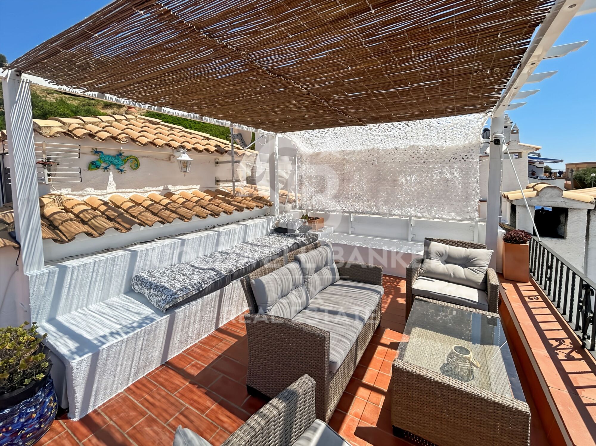 Haus zu verkaufen in Roses, Canyelles: Meerblick, Swimmingpool und private Garage