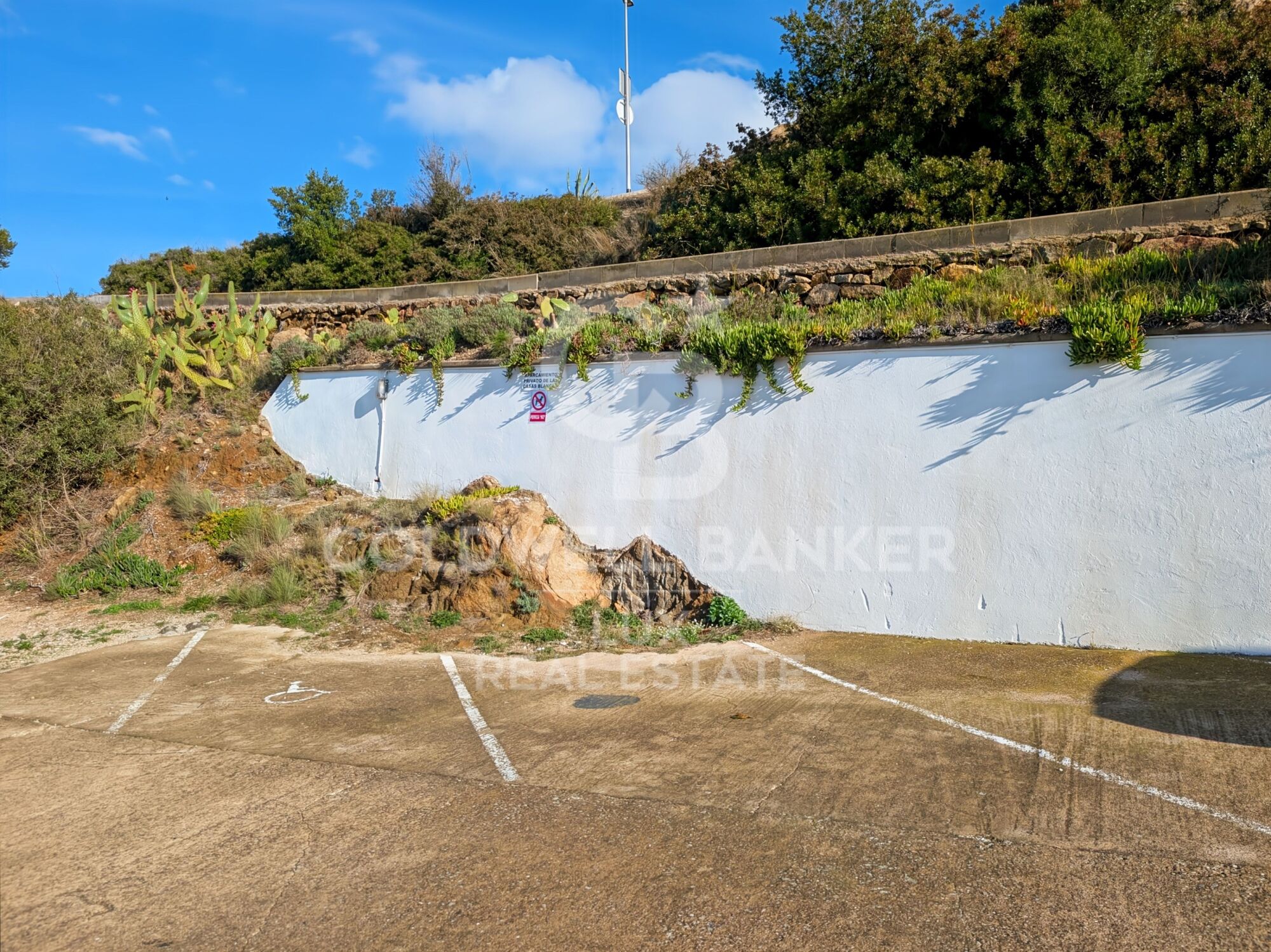 Haus zu verkaufen in Roses, Canyelles: Meerblick, Swimmingpool und private Garage