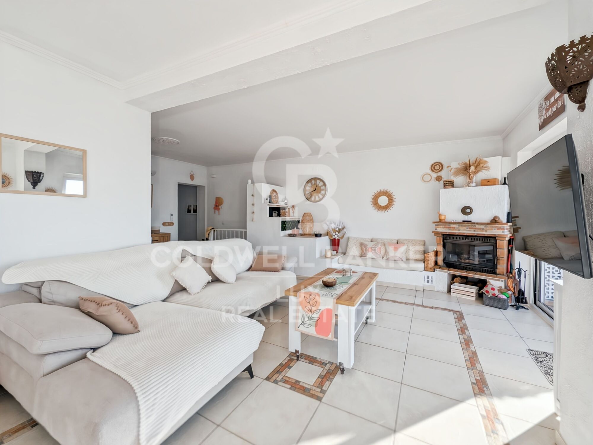 Maison à vendre à Roses, Canyelles : vue mer, piscine et garage privé