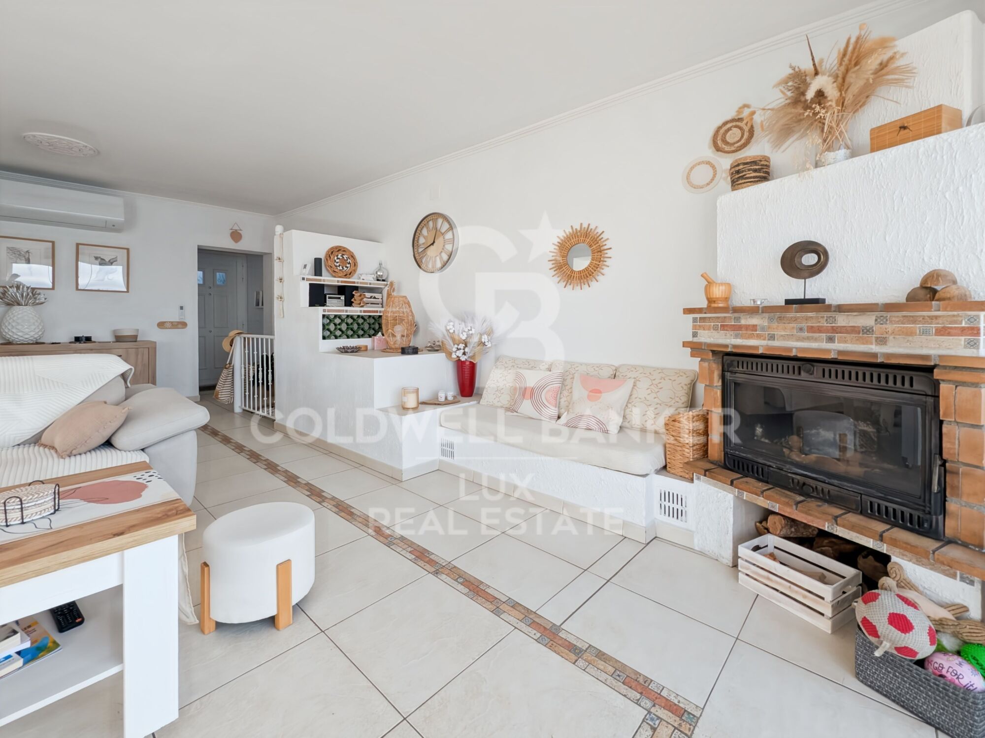 Maison à vendre à Roses, Canyelles : vue mer, piscine et garage privé