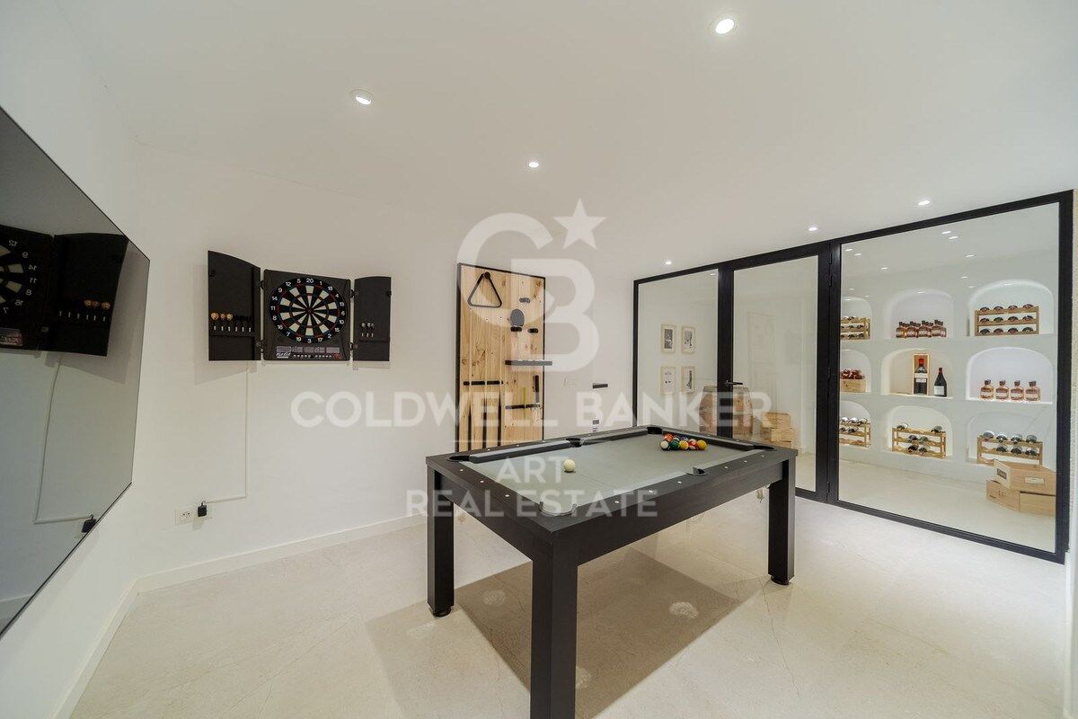 Magnifique villa avec des vues panoramiques incomparables sur la mer et les montagnes, à Benalmádena