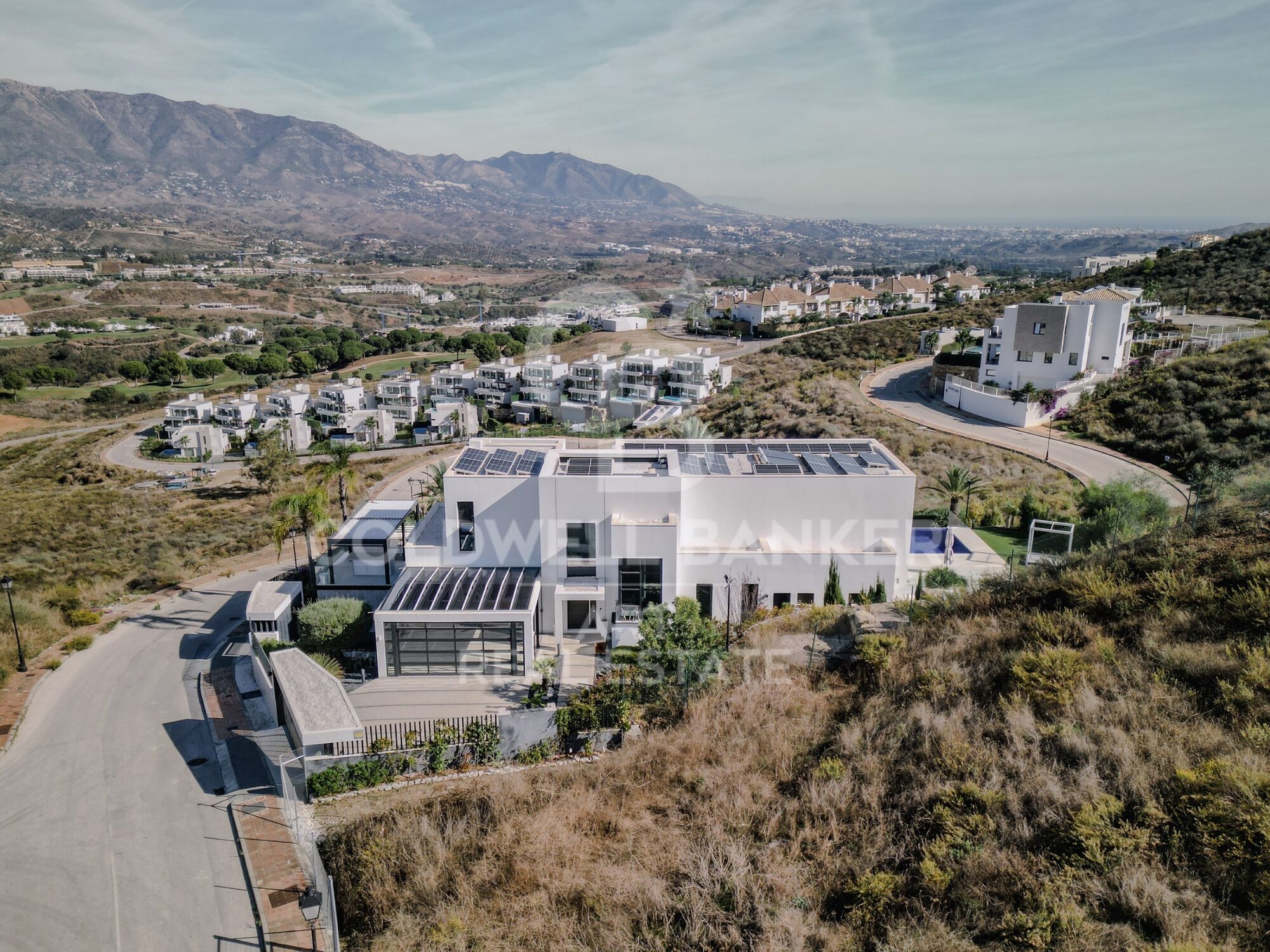 Luxuriöse Zeitgenössische Villa in La Cala Golf