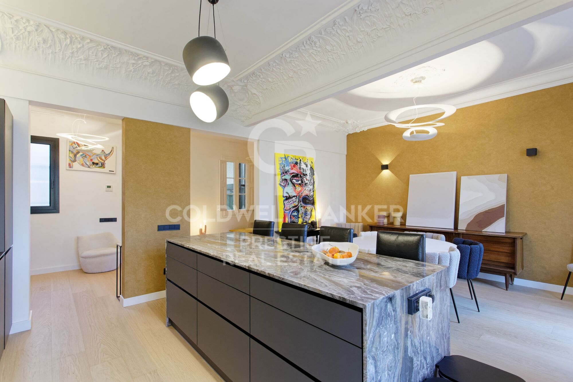 Appartement rénové avec finitions de luxe à Sant Antoni, Barcelona