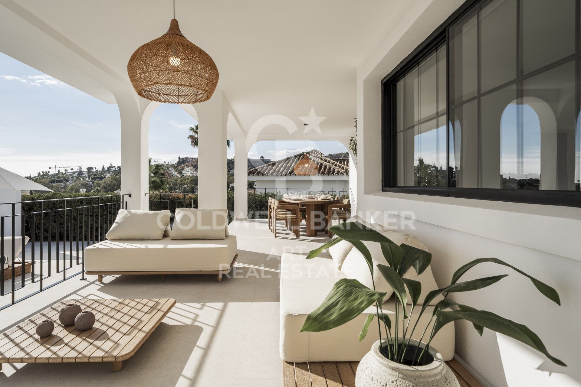 Spectacular fully renovated five-bedroom villa in Nueva Andalucía, Marbella