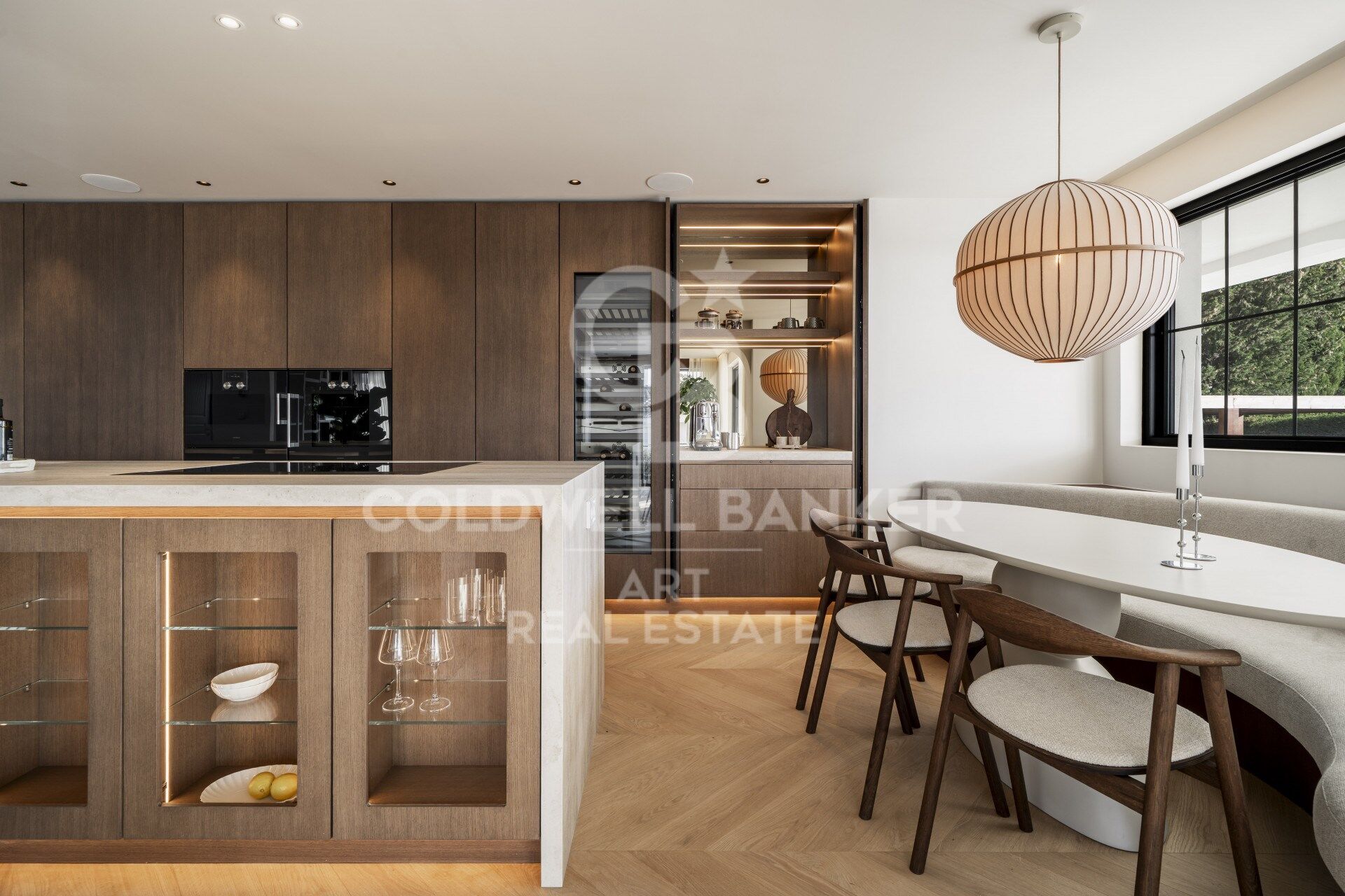 Spectacular fully renovated five-bedroom villa in Nueva Andalucía, Marbella