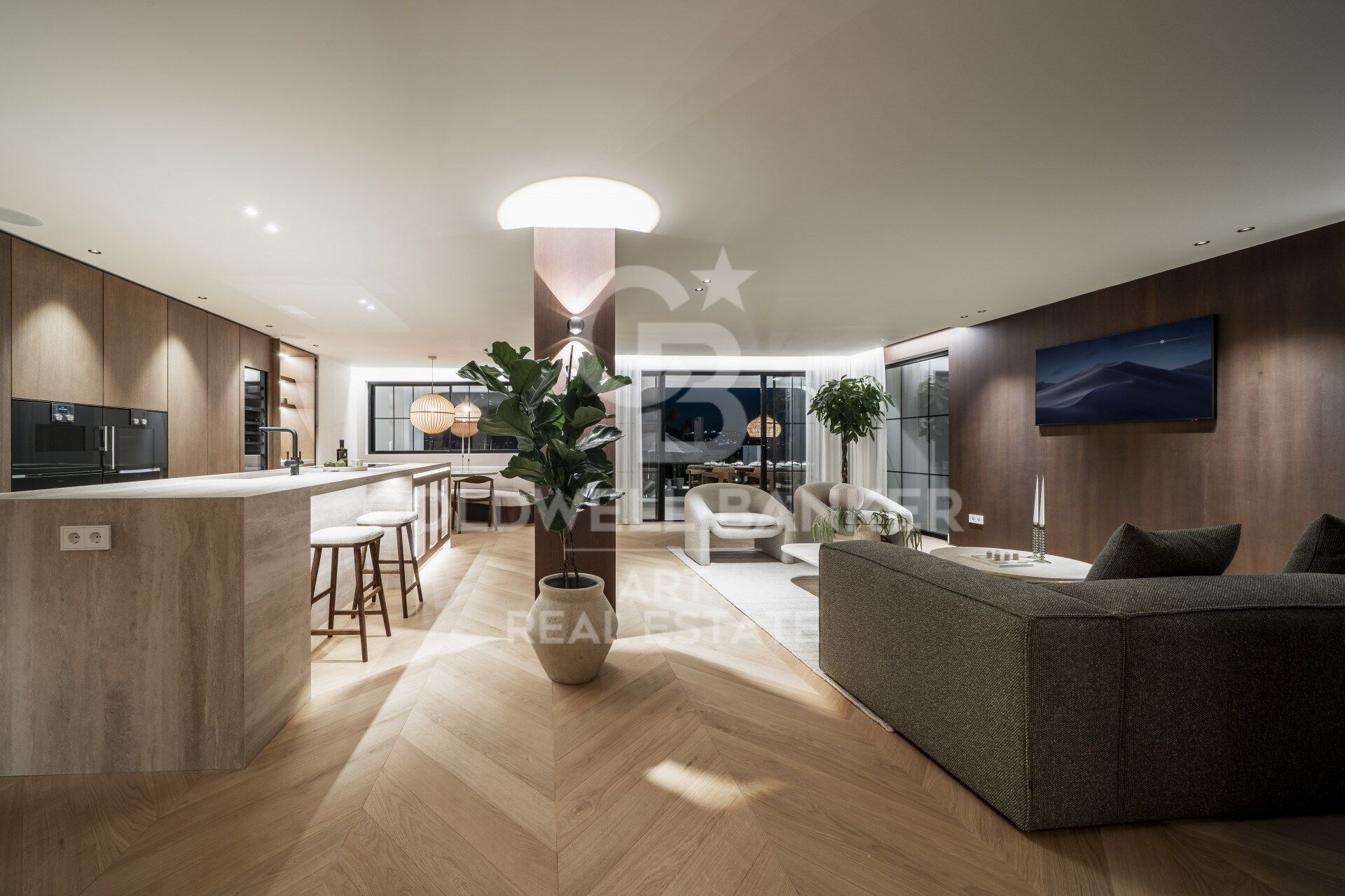 Spectacular fully renovated five-bedroom villa in Nueva Andalucía, Marbella