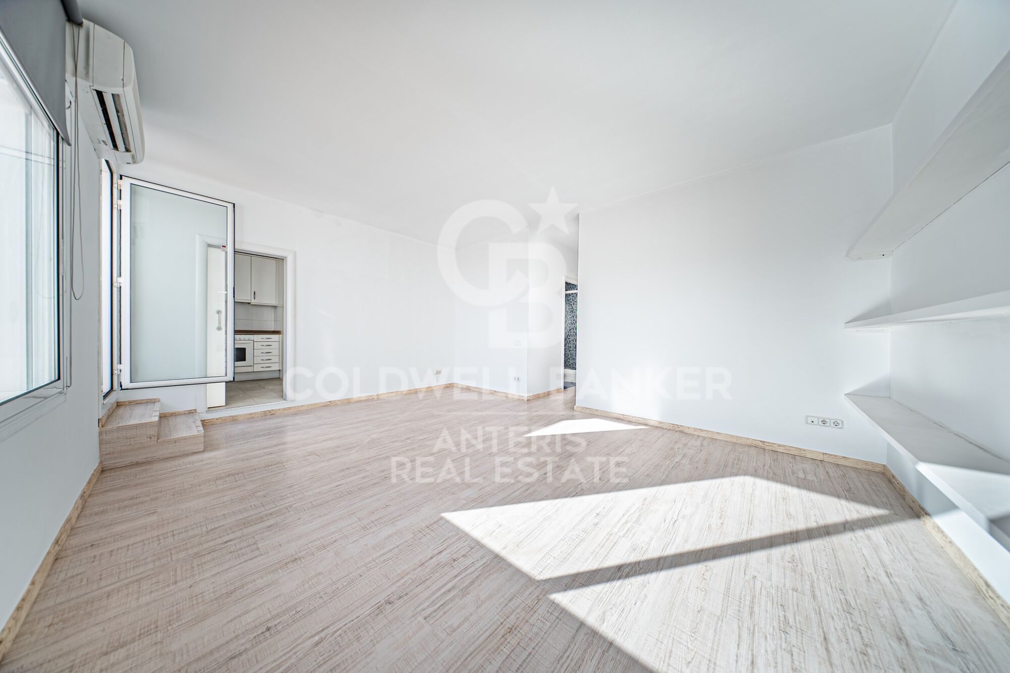 Penthouse in La Bonanova with two private terraces