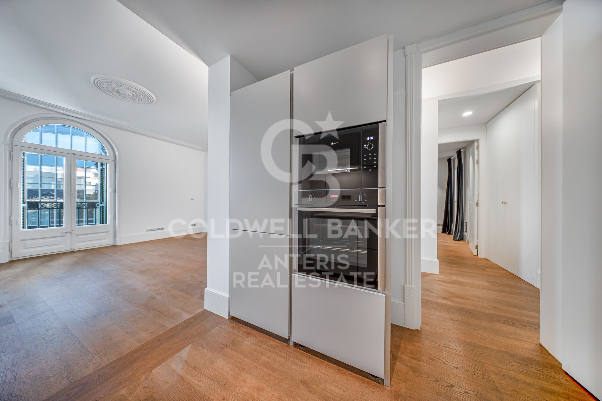 Duplex Penthouse with Parking and Storage in a Historic Building