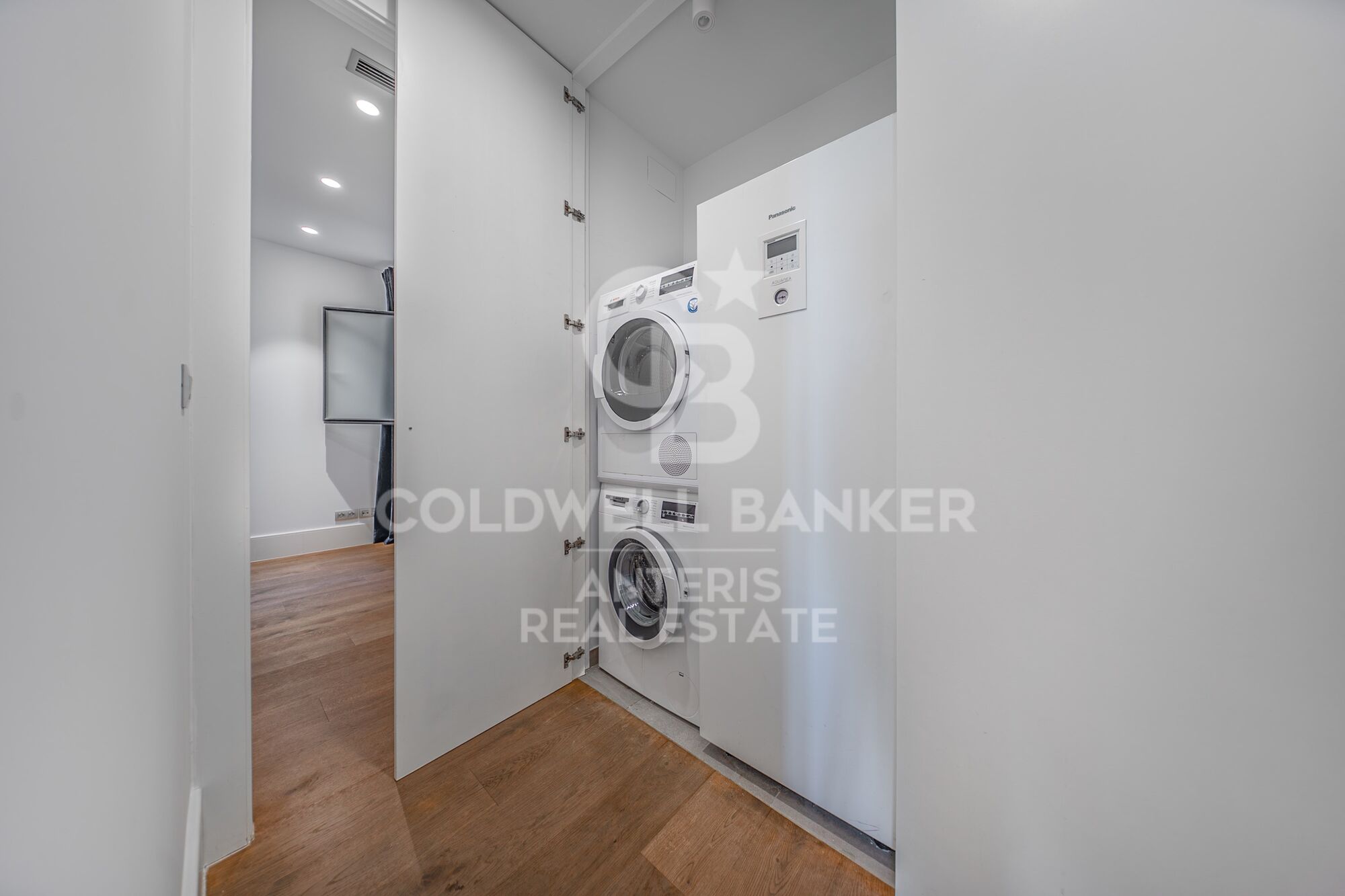 Duplex Penthouse with Parking and Storage in a Historic Building